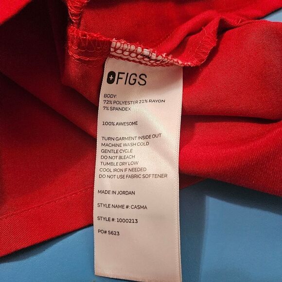 FIGS Casma Red - Picture 6 of 6